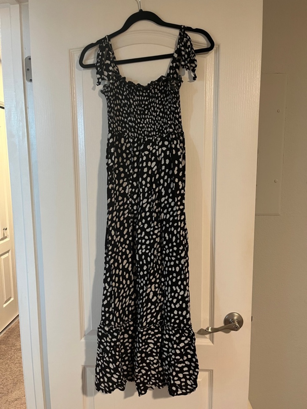 Black and White Printed Maxi Dress with Shirred Bodice